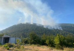 L’incendie de Btermaz maîtrisé, les pompiers sur le qui-vive