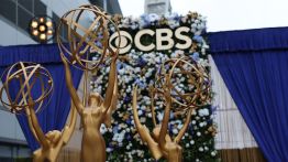 77ᵉ Emmy Awards: glamour et trophées