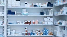 Médicaments au Liban: entre inquiétudes et réalité du terrain