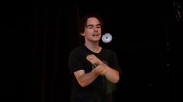 Le yo-yo fait son show à Paris