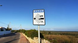 Radars routiers: verbaliser suffit-il à sauver des vies?