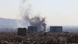 Iran: l'énergie frappée au cœur, l'espoir d'une trêve s'éloigne