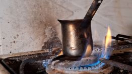 À Beyrouth, un café de la belle époque