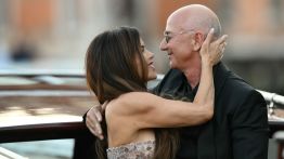 Le mariage somptueux de Bezos à Venise déclenche des protestations contre le surtourisme
