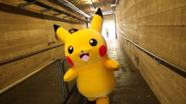 Tokyo fête l’anniversaire de Pokémon