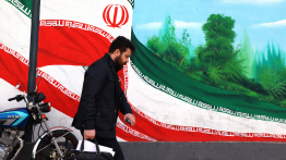 En Iran, de nouveaux slogans anti-pouvoir quand la menace américaine s'accentue