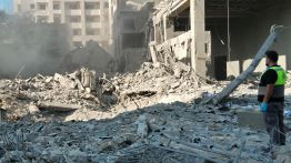 Frappes continues au Liban-Sud: évacuation de Tyr, quartier chrétien inclus