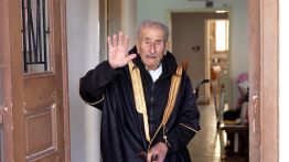 Azar Azar, 100 ans: «La vie passe comme un film»