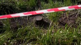 Déminer l'Ukraine, du râteau au drone