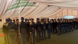 Derniers préparatifs à l’aéroport pour le départ du Pape Léon XIV