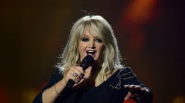 La voix rauque de Bonnie Tyler s’éteint