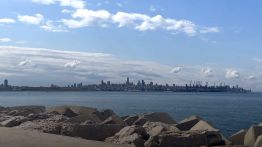 Moyen-Orient en feu: les Libanais découvrent un calme rare