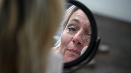 Quand un tatouage devient une prison invisible