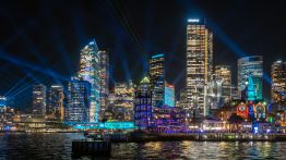 Festival «Vivid Sydney»: le port de Sydney transformé en scène lumineuse géante