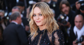 «Bouquet final», la douce mélancolie à la voix enchanteresse de Vanessa Paradis