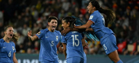 Mondial: impitoyables avec les Marocaines, les Bleues passent à l'heure australienne