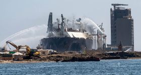 Egypte: incendie sur deux navires stockant du gaz dans le port de Damiette (ministère)