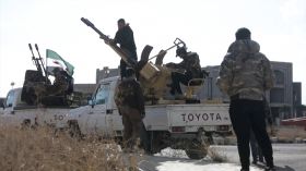 Syrie: un puissant groupe armé réclame son autonomie militaire