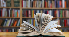L'Académie française entame la 10ᵉ édition de son dictionnaire et espère la terminer vers 2050