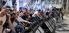 Israël: une manifestation anti-Netanyahu violemment réprimée