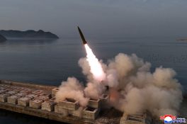 Séoul détecte des tirs de missiles nord-coréens après une rencontre avec Kim promise par Trump
