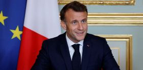 Macron et von der Leyen appellent les chercheurs étrangers à choisir l'Europe