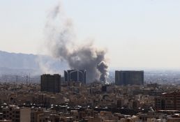 Iran: l'énergie frappée au cœur, l'espoir d'une trêve s'éloigne
