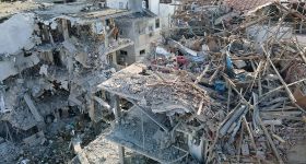 Frappes, drones et ripostes: les mollahs jouent leur survie plus que la guerre