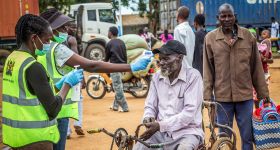Premier décès lié à Ebola au Kenya, 55 cas contacts recherchés
