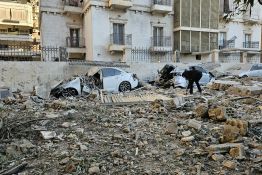 Escalade au Liban: raids israéliens massifs après une attaque du Hezbollah