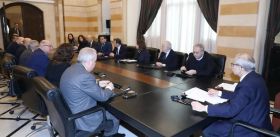 Déplacés et hausse des prix au centre de la réunion ministérielle quotidienne