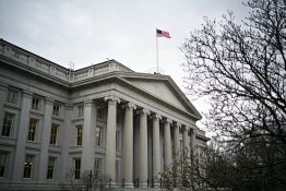 Washington prend une nouvelle série de sanctions économiques liées à l'Iran