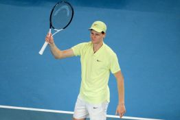 Open d'Australie: Zverev s'attaque à la montagne Sinner