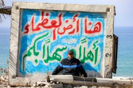 Les Palestiniens déplacés commencent à retourner dans le nord de Gaza
