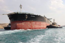Guerre au Moyen-Orient: les géants du transport contournent le canal de Suez