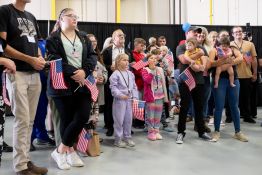 Les États-Unis accueillent leurs premiers Afrikaners \
