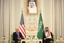 Donald Trump salue sa «relation formidable» avec MBS