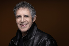 Julien Clerc chante «Une vie», dont la perte tragique de son frère