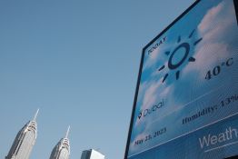 Les Émirats enregistrent un record de température en mai, avec 51,6 degrés Celsius