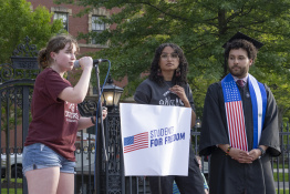 Les États-Unis vont révoquer des visas d'étudiants chinois, condamnation de Pékin