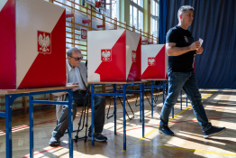 La Pologne tient une présidentielle cruciale pour son rôle dans l'UE