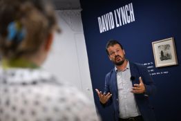 Une exposition David Lynch en France: du grand écran à la lithographie 