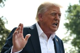Trump surenchérit avec 30% de droits de douane pour le Mexique et l'UE