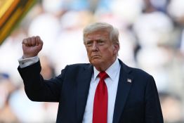 Trump suggère que son vice-président JD Vance pourrait être son successeur pour 2028