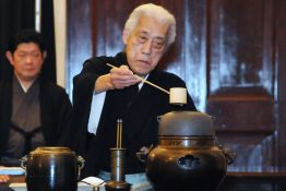 De Kyoto à l’ONU, Sen Genshitsu a porté le thé japonais dans le monde entier