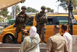 Cisjordanie: une opération militaire israélienne vise un bureau de change de Ramallah