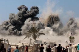 L'armée israélienne dit qu'elle va agir avec une «puissance accrue»dans la ville de Gaza