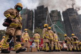 Hong Kong : au moins 55 morts dans le pire incendie depuis des décennies