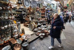 Quand le bazar iranien, soutien de la révolution islamique, se retourne contre le régime