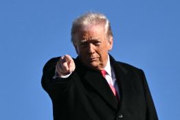 Trump aux manifestants iraniens: «continuez», «l'aide est en route»